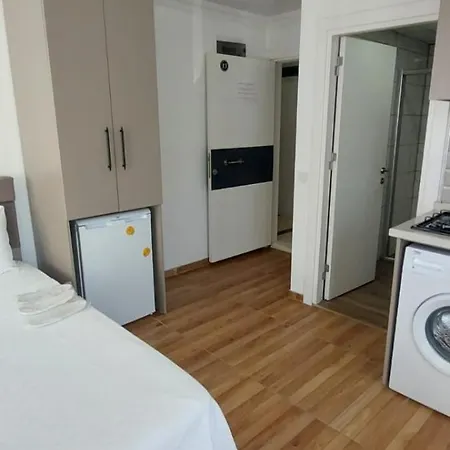 Apartment Koepruebasi Aile