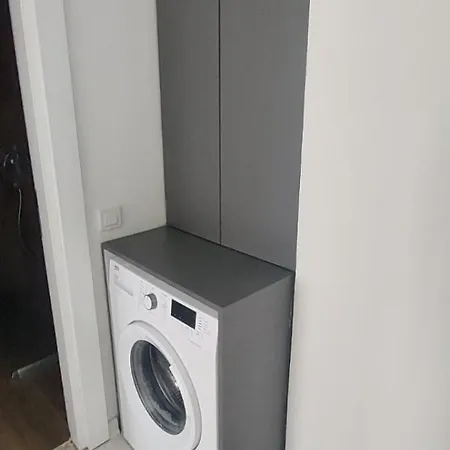 Apartment Koepruebasi Aile